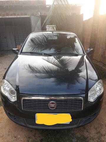 Vendo este carro