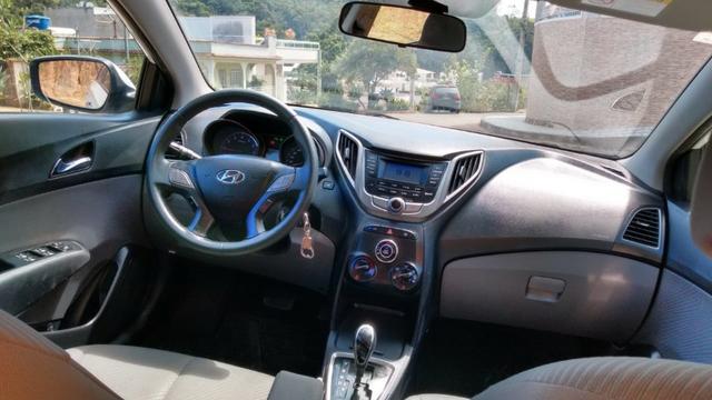 Hyundai HB20s 1.6 Premium Aut Branco Completo - Foto 9