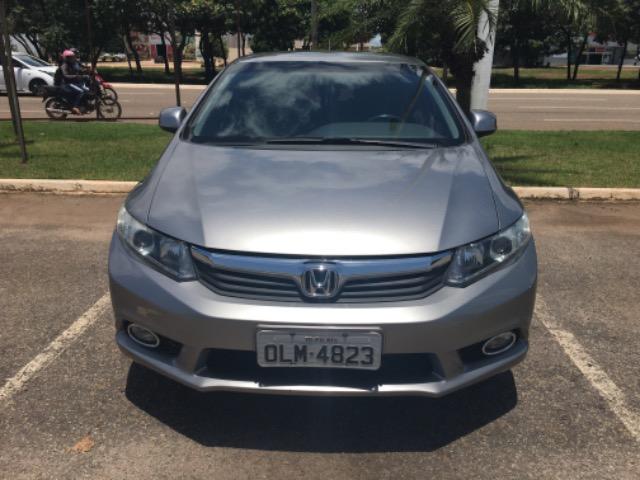 Honda Civic 1.8 LXS Automático