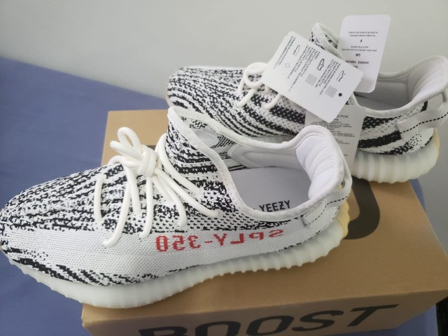 tenis yeezy zebra