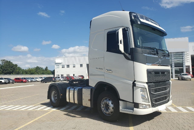  SEM ENTRADA  PARCELAS 3.640,00  VOLVO FH 420  