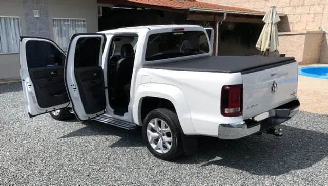 Amarok 3.0 V6 Highline Volkswagen Baixa Km 