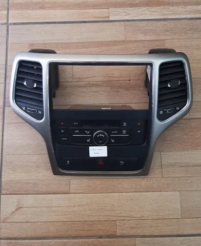 Moldura Difusor Comando Grand Cherokee