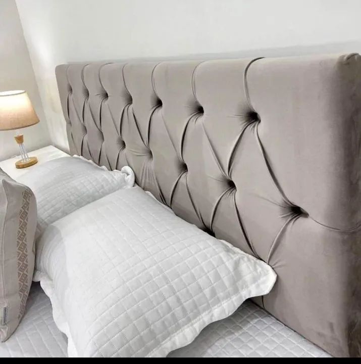 Cabeceira de Cama Casal em Suede Bege