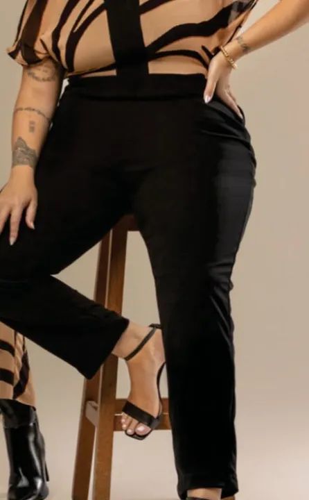 Calça montaria preta GG nova 