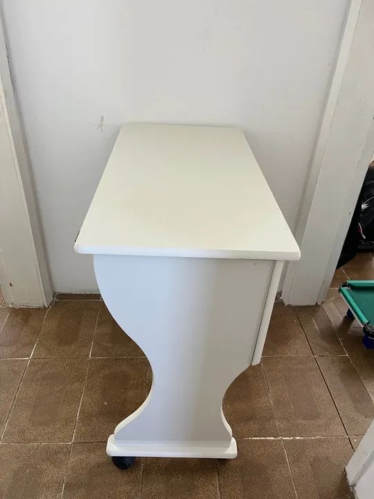 Mesa com rodinhas - Foto 2