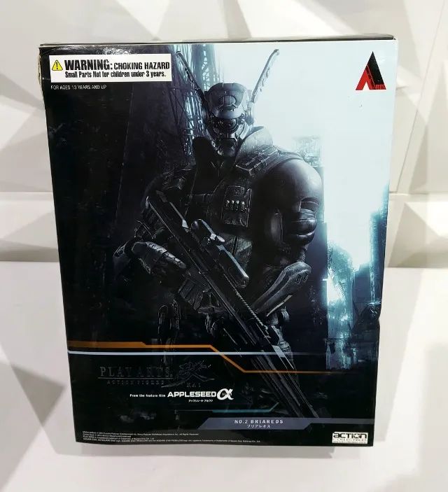 Briareos Play Arts Kai 