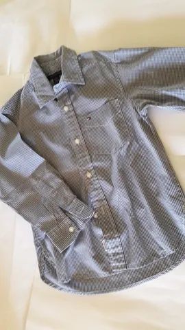 Camisa Infantil Marca Tommy Hilfiger - Mangas Compridas (EUA) Tam XS (4/5) seminova ótima