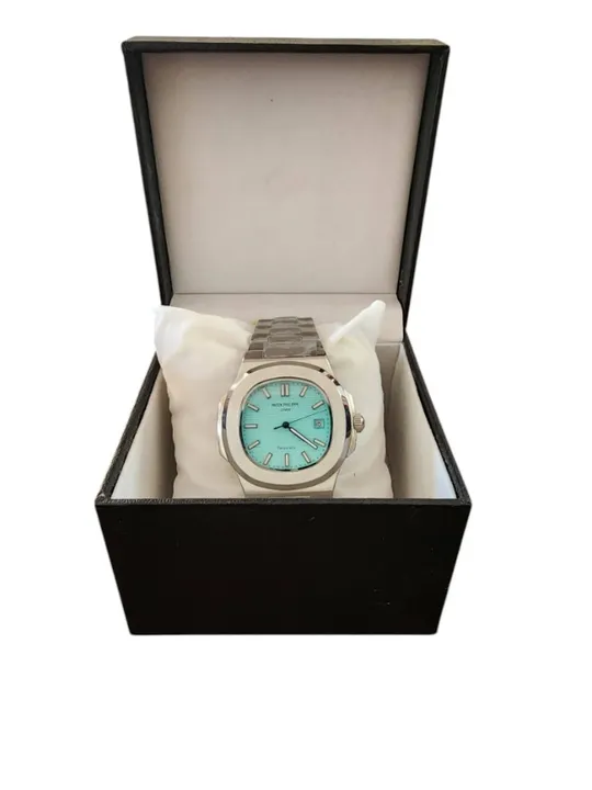 Relógio Patek Philippe Nautilus Tiffany