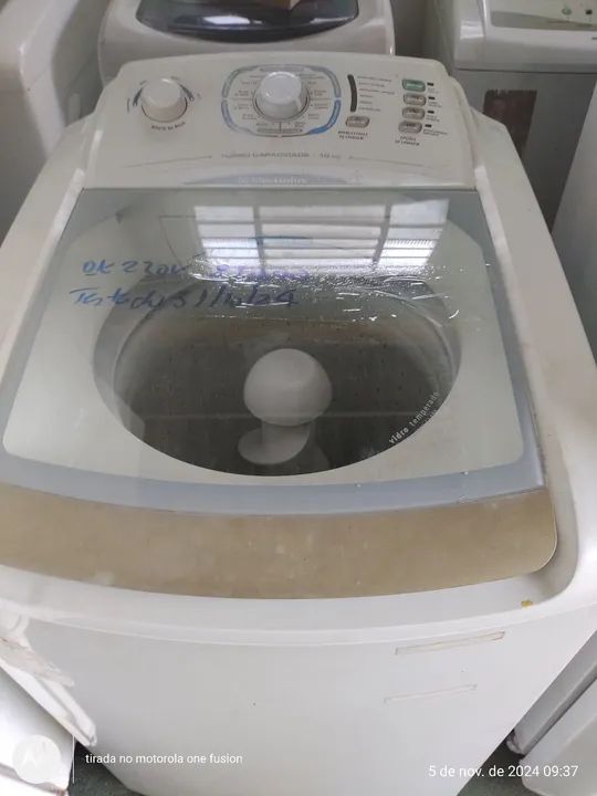 LAVADORA ELECTROLUX LTC10 220V