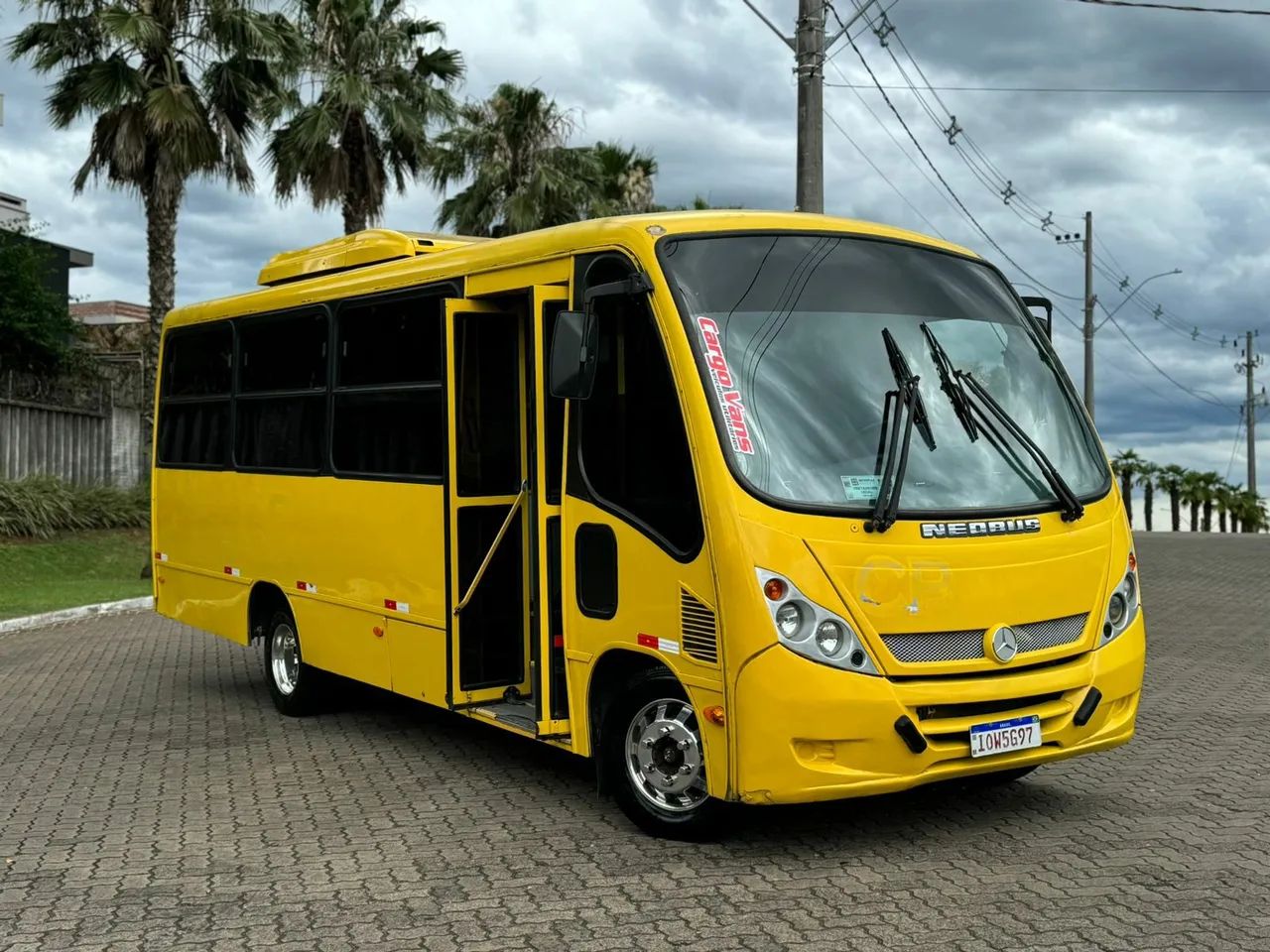 Micro ônibus ano 2008 26 lugares 