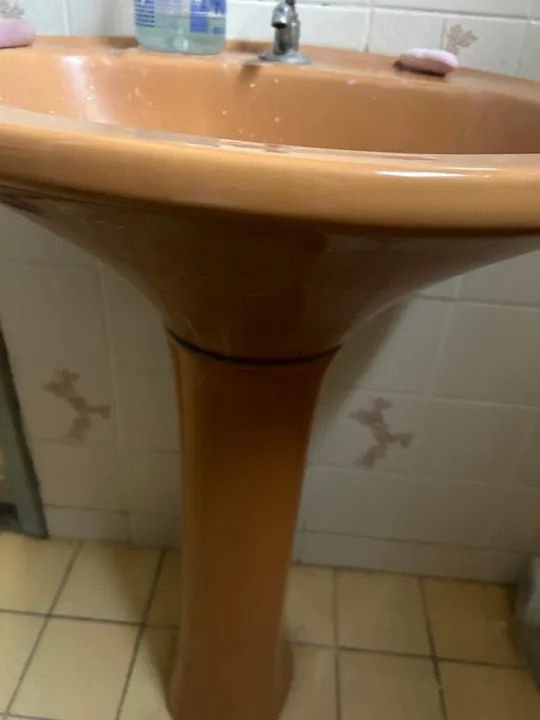 Kit: 1 Pia com Coluna + 1 Vaso sanitário
