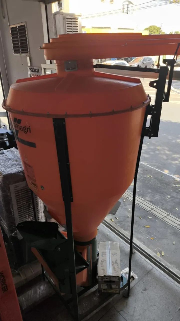 Misturador de ração  300kg Incomagri - Foto 3