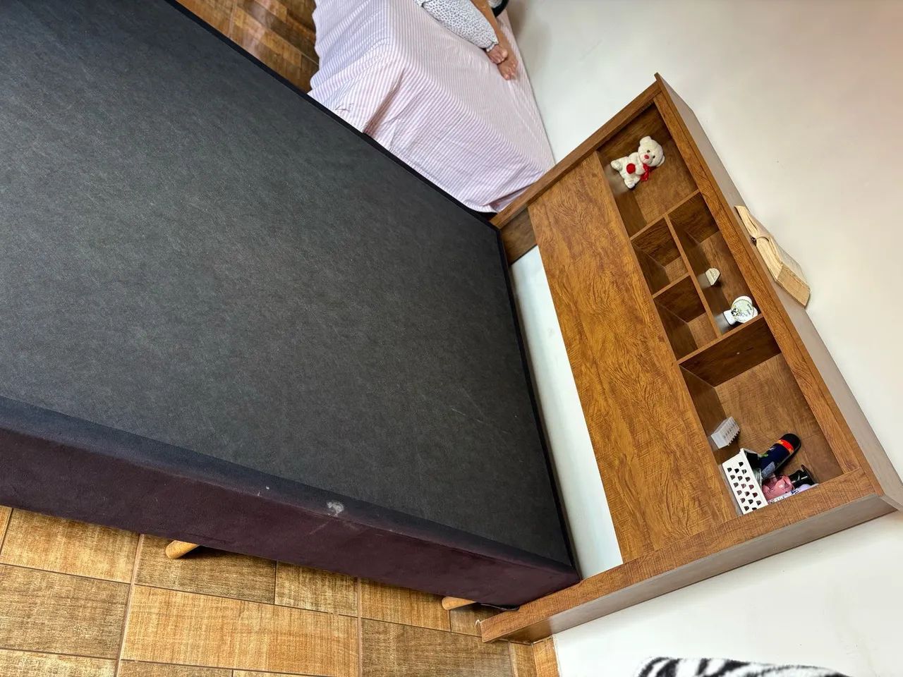 Base cama box + Cabeceira 