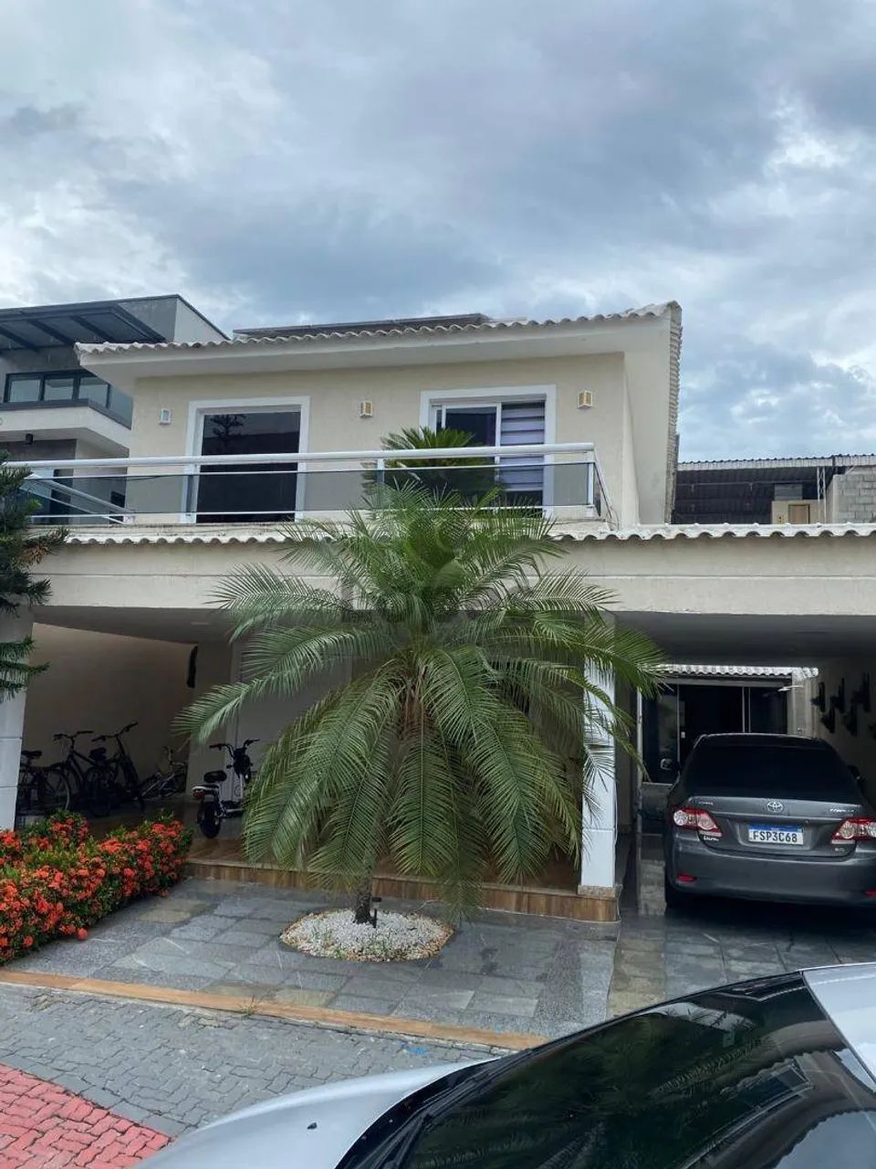 Viga | Casa 4 quartos, sendo 2 suites