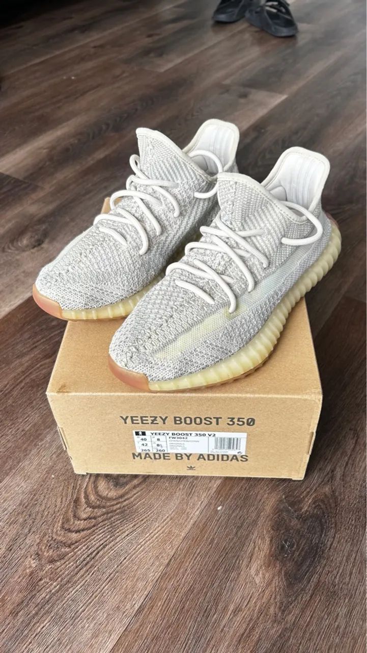 Adidas Yeezy Boost 350 V2 Citrin Calçados Miramar, João Pessoa
