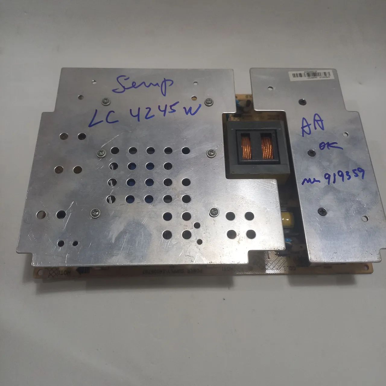 Placa da fonte tv semp LC4245W 