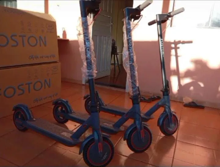 Patinetes Elétricos FOSTON - Novos e Prontos para a Aventura!