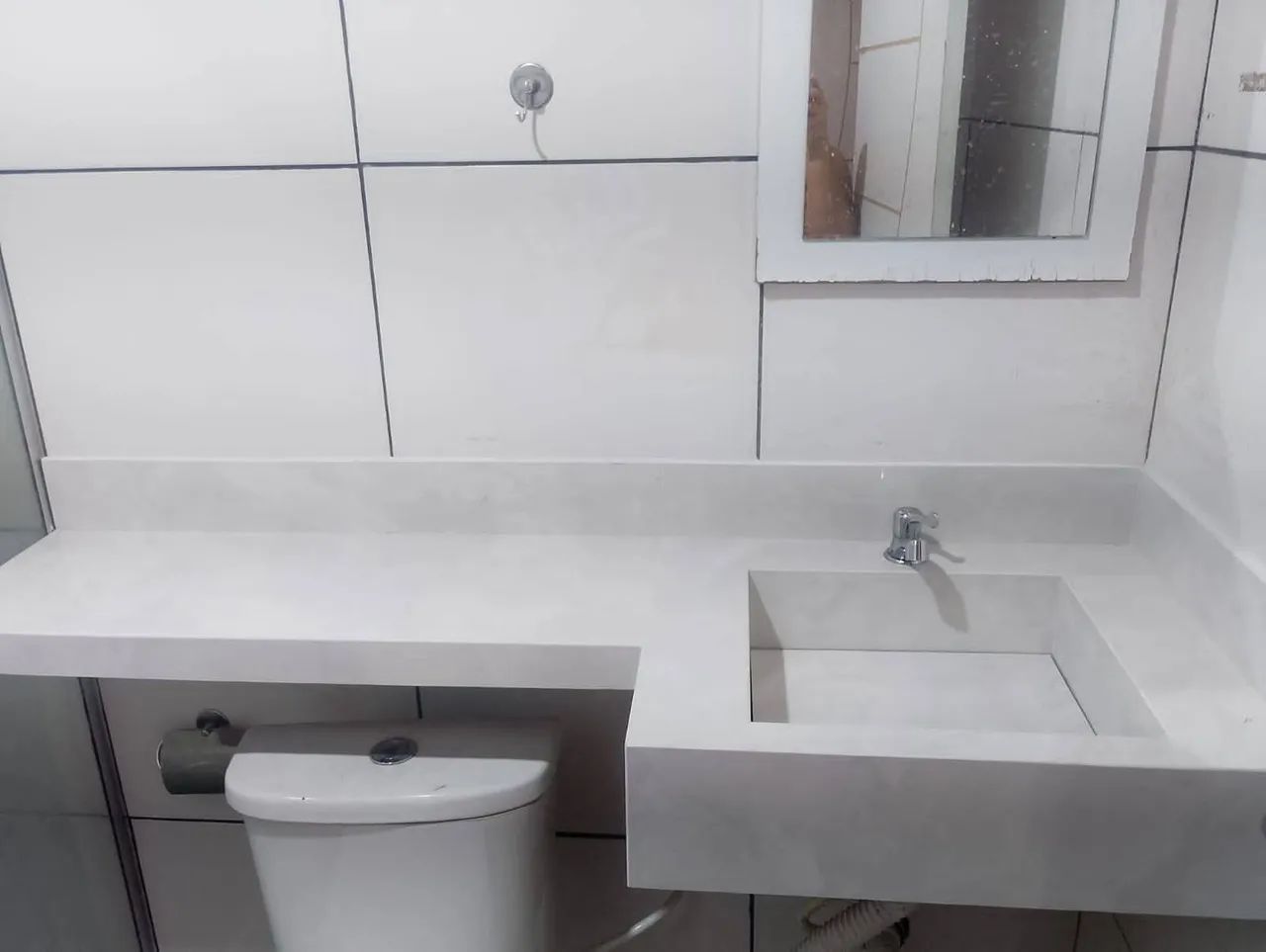 Pias em porcelanato  - Foto 2
