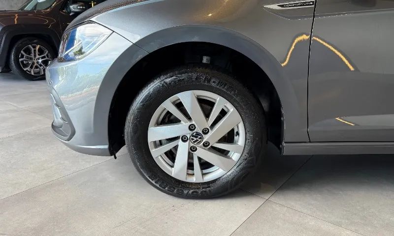 POLO TSI COMFORTLINE 2024 25.000KM + AUTOMÁTICO + RODAS + MÍDIA + START STOP + PAINEL TFT - Foto 5