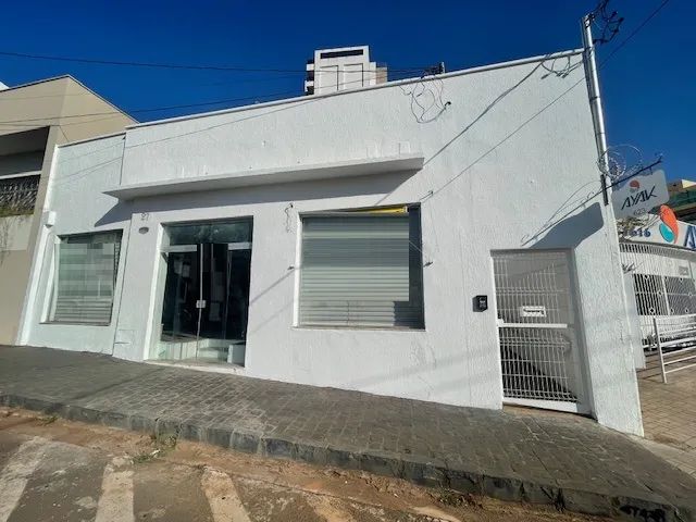 Loja Comercial para aluguel, aprox. 200 m² no Centro - Uberlândia - MG - Foto 3