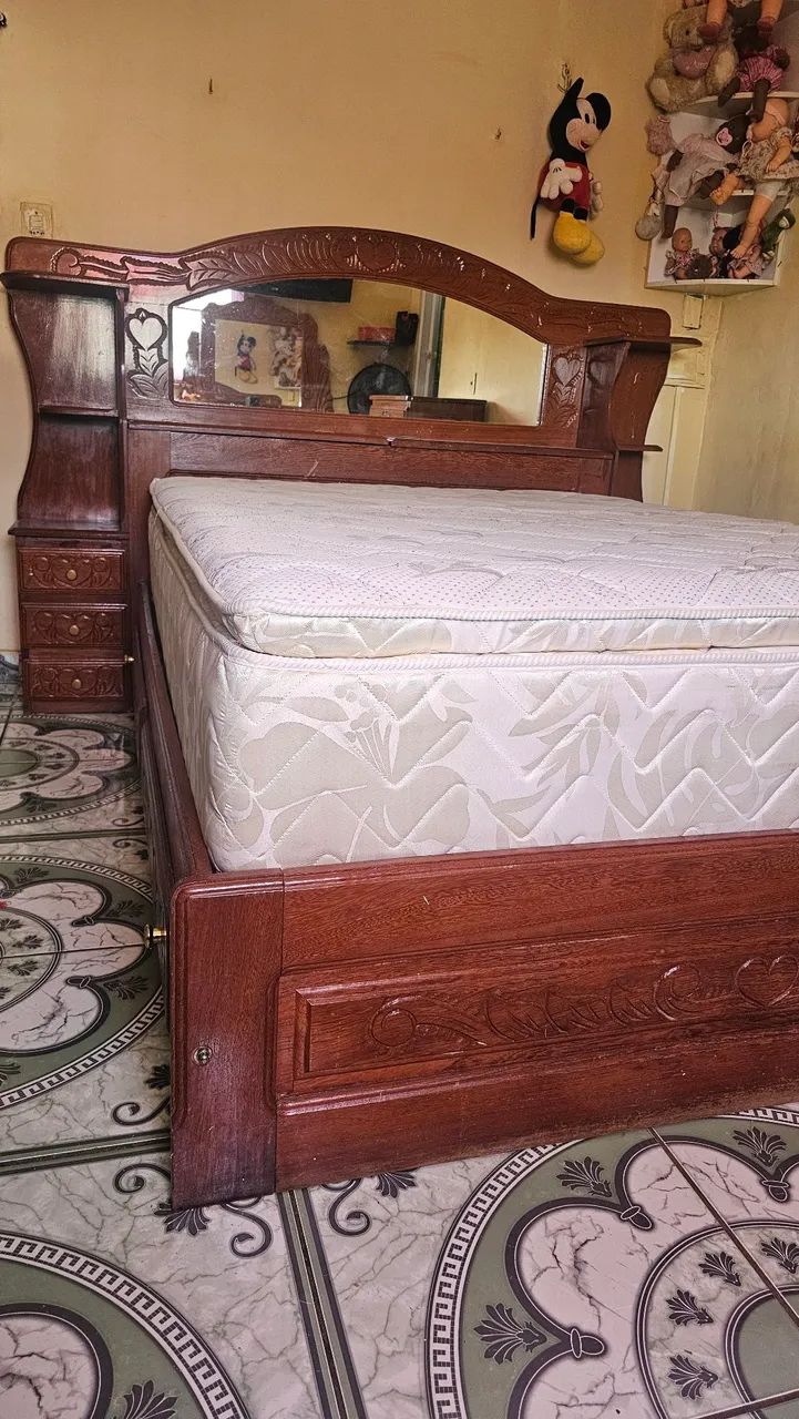 Cama de Madeira com Cabeceira e Baú - Foto 3