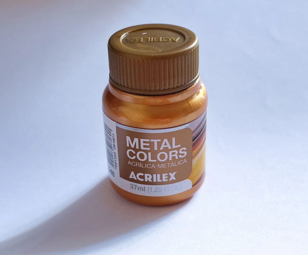 Tinta acrilica metálica ouro acrilex