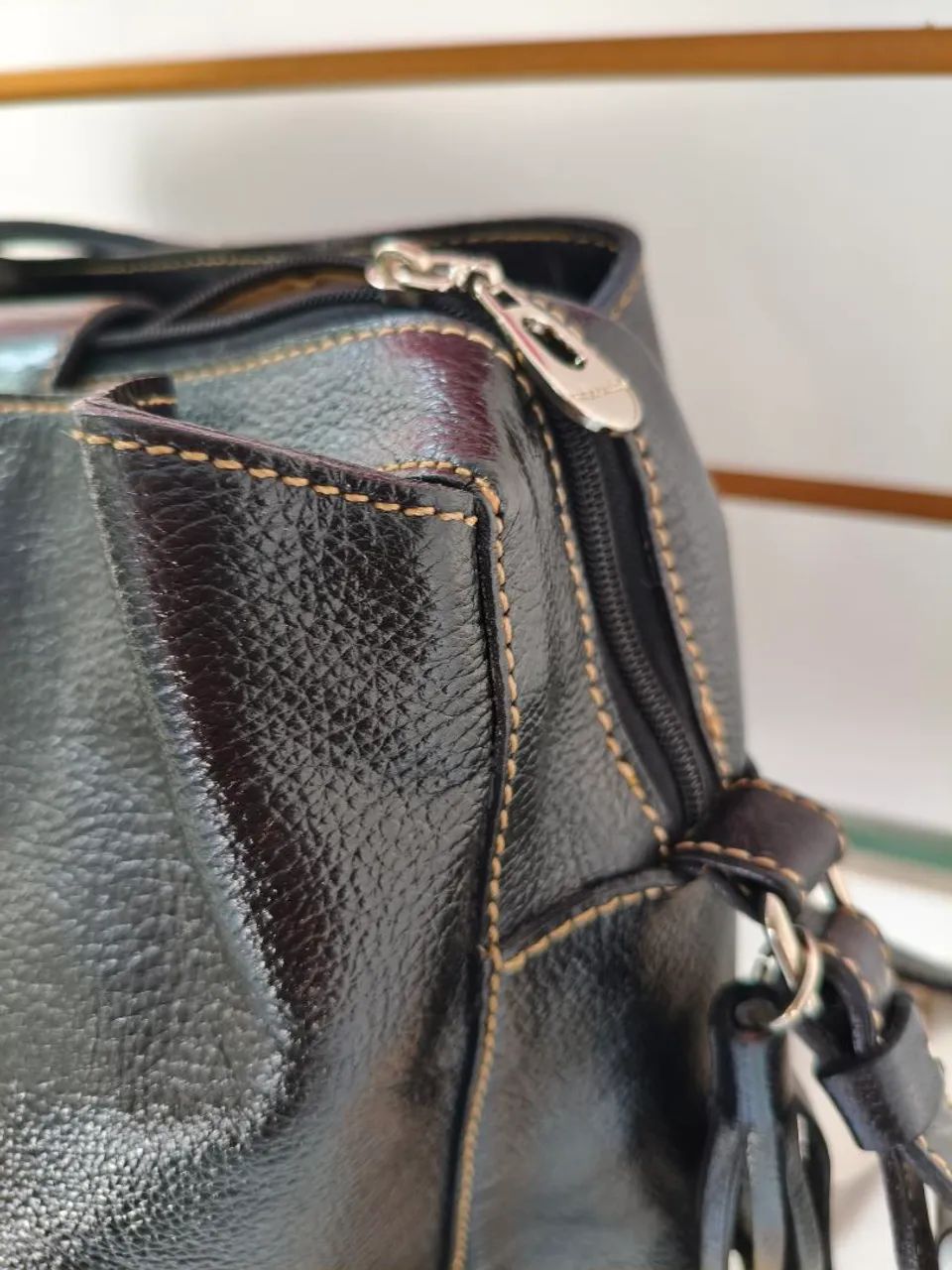 BOLSA CLARINHA ANANDRA SEMI-NOVA - Foto 4