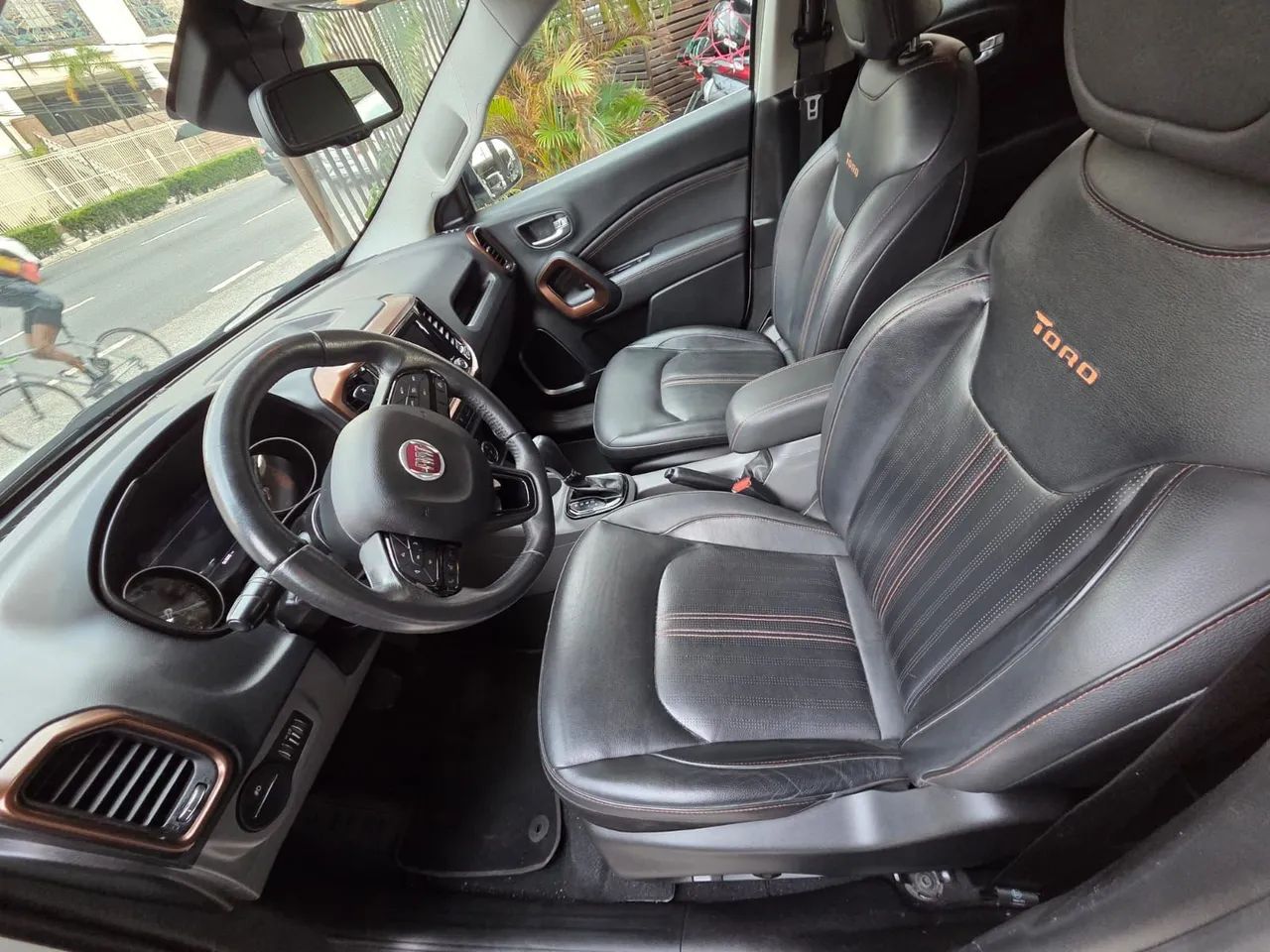 Fiat Toro Volcano 2.0 16V 4X4 TB Diesel Aut. 2021 - Foto 10