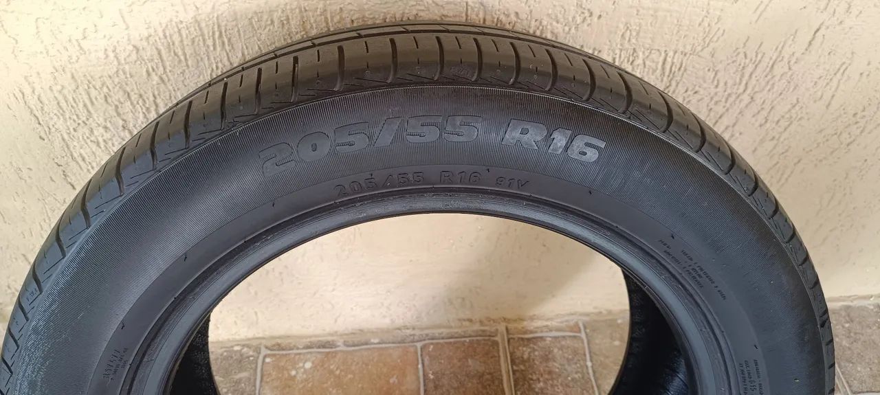 Pneu 205/55 R16 Pirelli Fórmula Evo