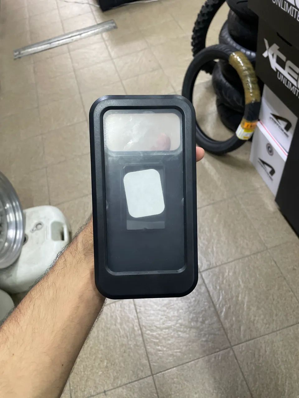 Um suporte de celular