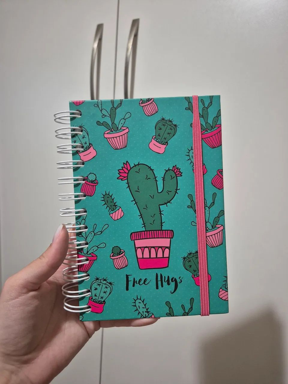Agenda/Caderno cactos - Free Hugs