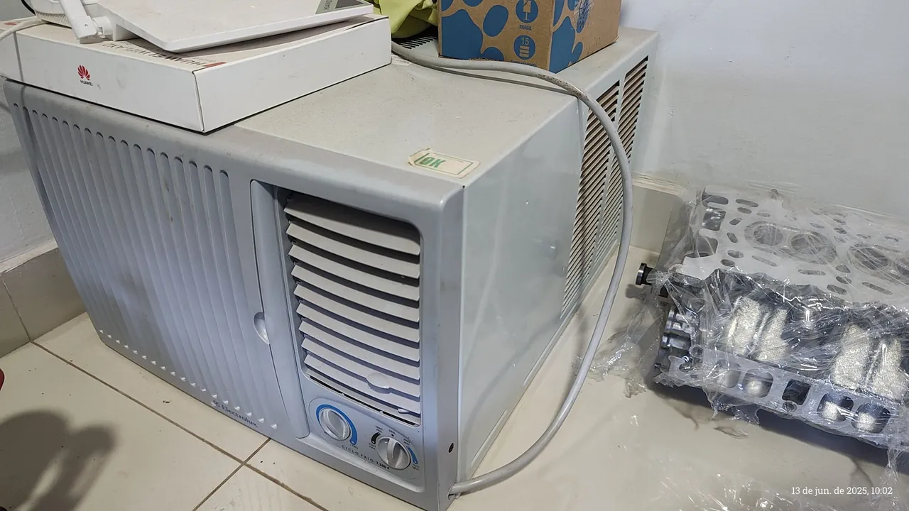 Ar Condicionado Electrolux Cíclo Frio 7.500 BTUs