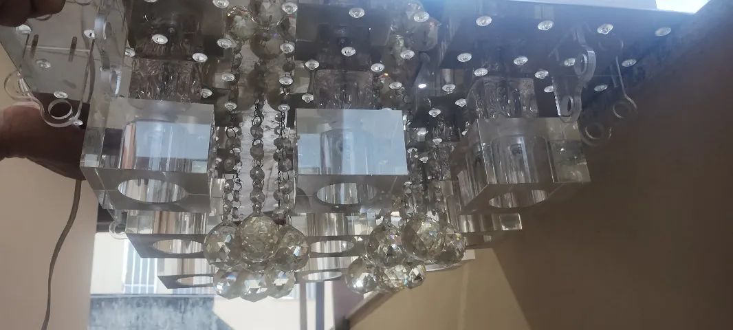 Lustre Acrílico 