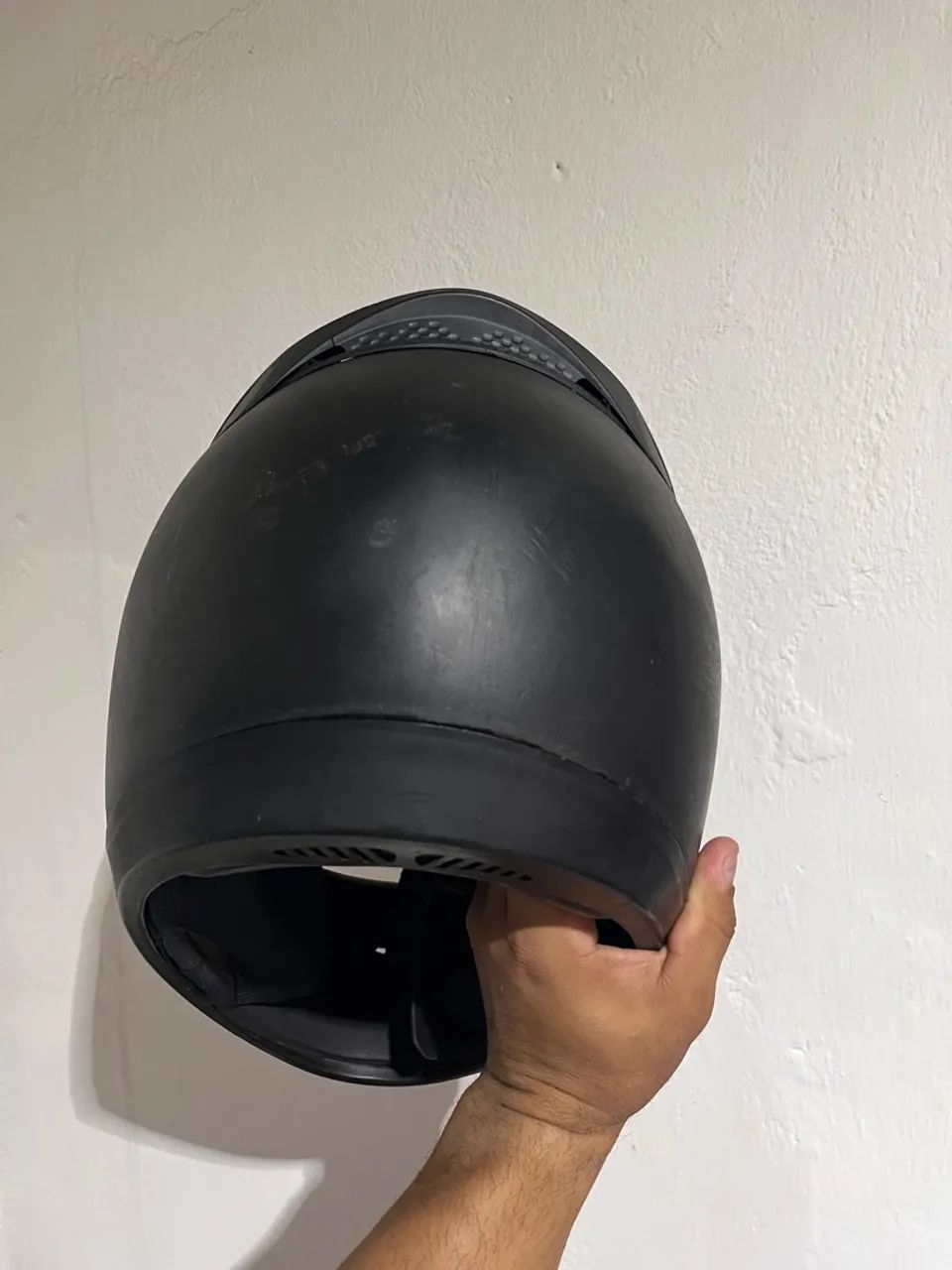 2 Capacetes Preto Peels e Pro tork