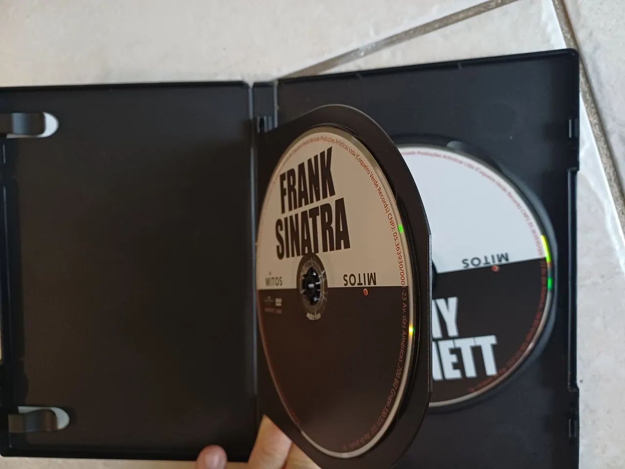 Frank Sinatra + Tonny Benet - DVD seminovo - Foto 4
