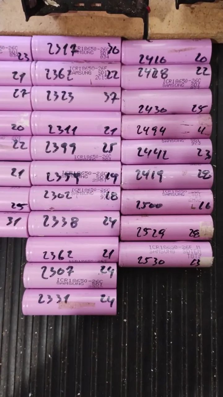 73 células de litio 18650 recicladas de notebbok - SAMSUNG ICR18650 - Foto 4