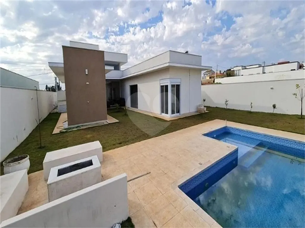 Condomínio com 3 quartos à venda em Jardim Novo Mundo - SP