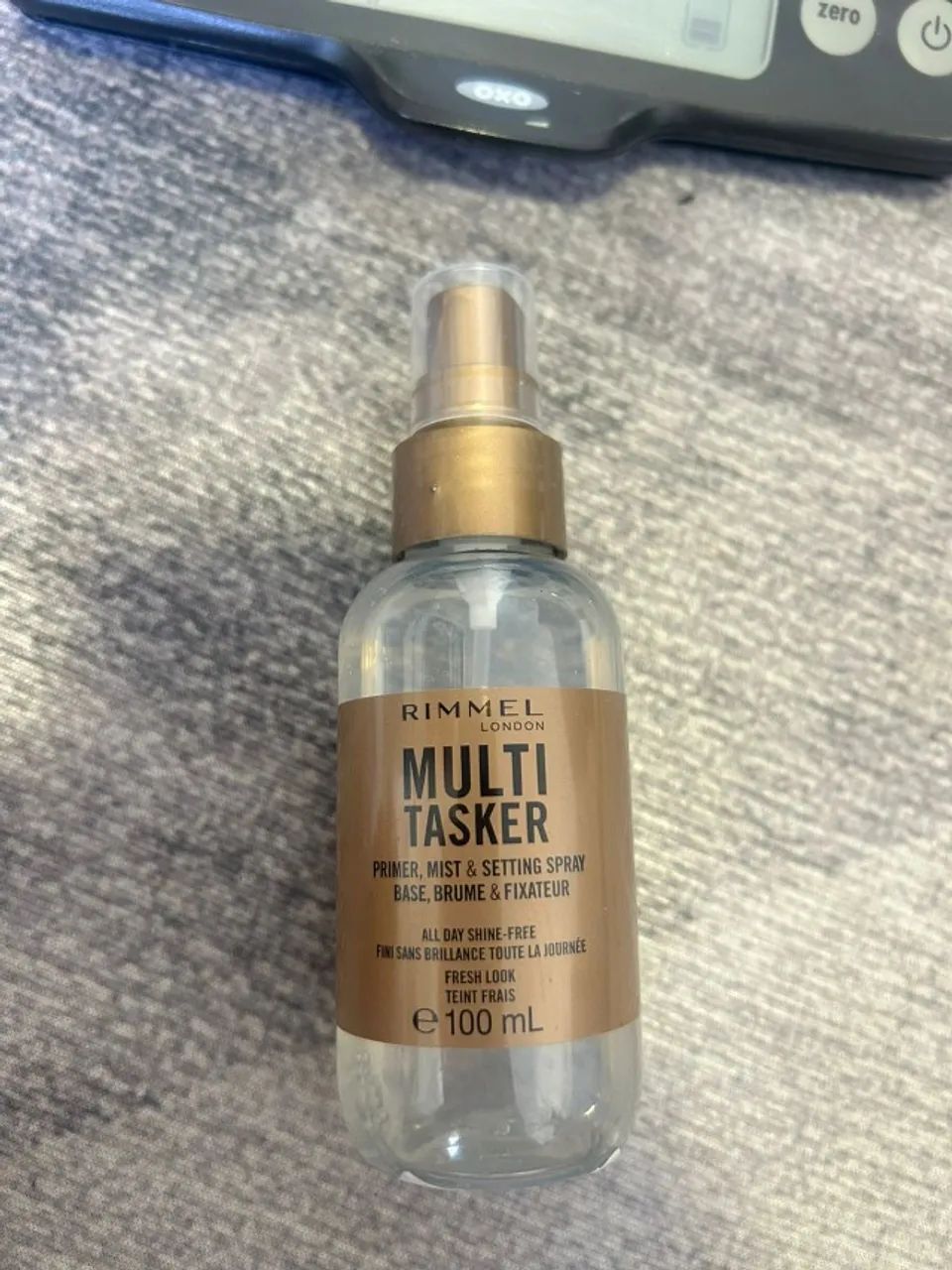 Rimmel London Multi Tasker Setting Spray primer bruma e fixador de maquiagem - Foto 4