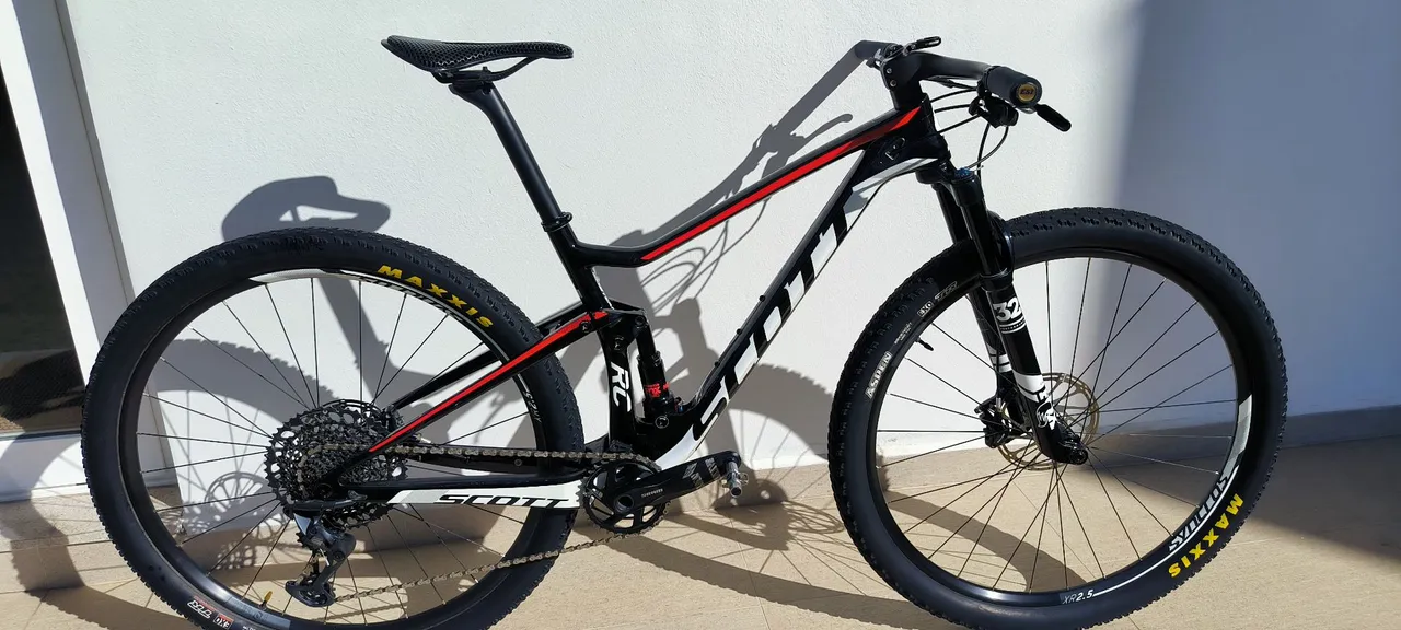 Bicicleta Scott Spark RC 900 Team