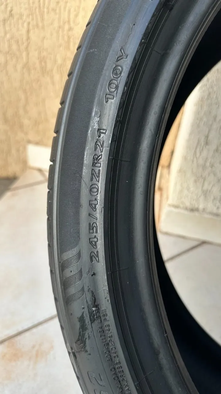 2 Pneu Delinte Aro 21 245/40r21 100y Xl Ds2 Usados Y