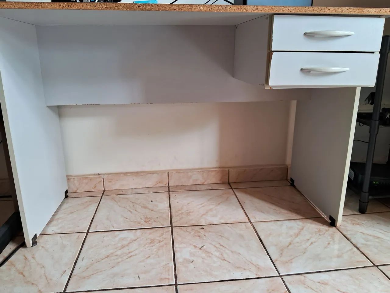 Mesa de Escritório/escrivaninha Branca