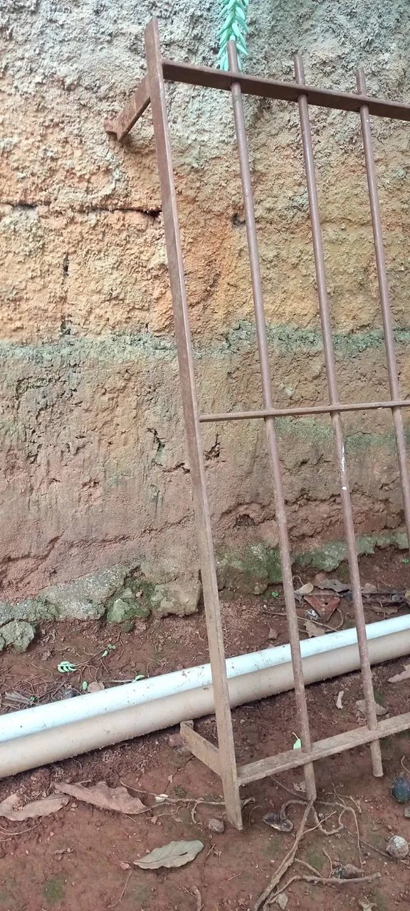 Grade em ferro maçiço  - Foto 2