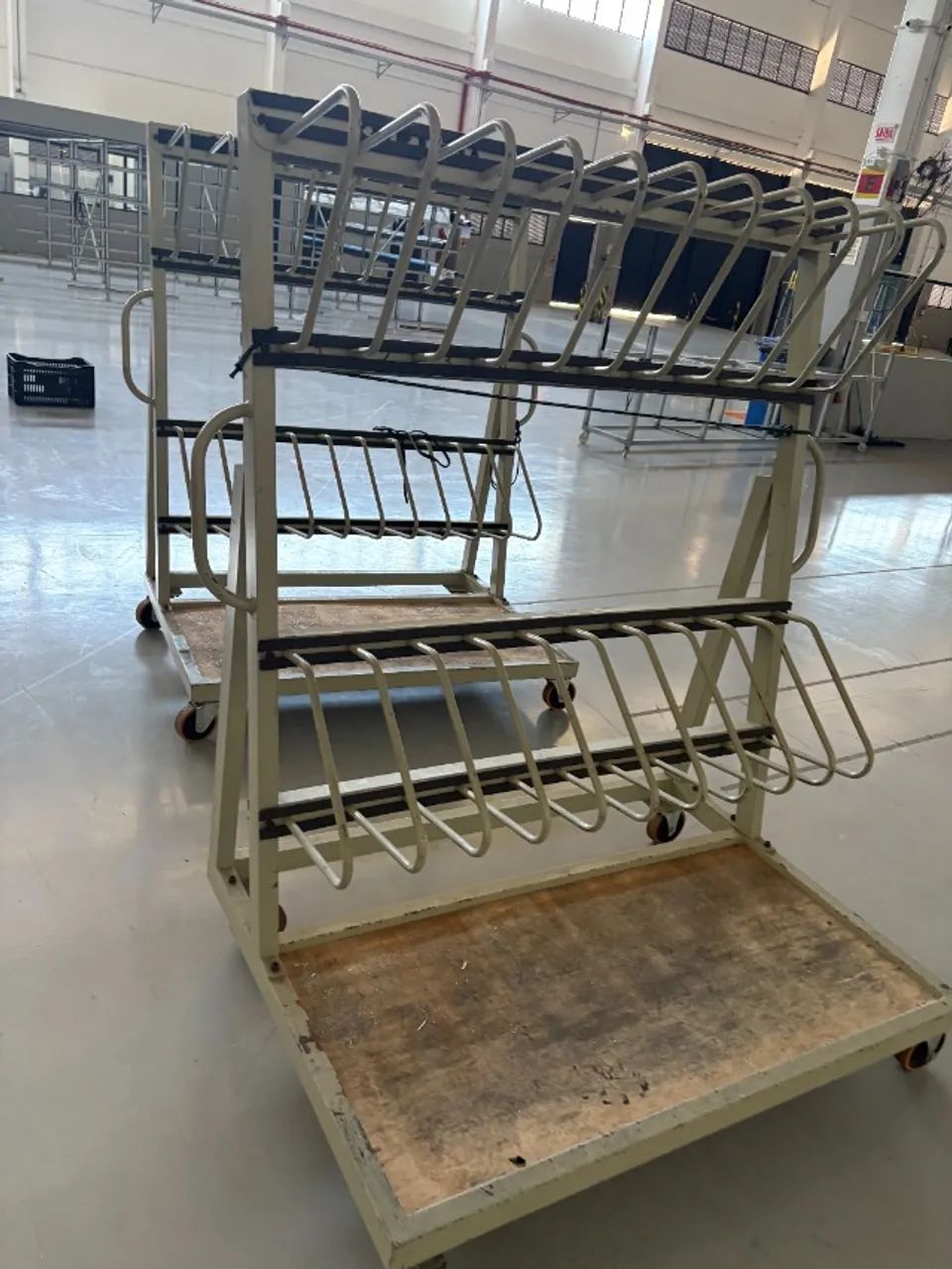 Mesa Montagem / Carrinho p/perfil / Serra Makita (2 de 2 anúncios - Foto 3