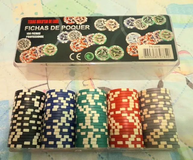 Fichas para Poker Texas Hold'em Deluxe - Kit com 100 peças
