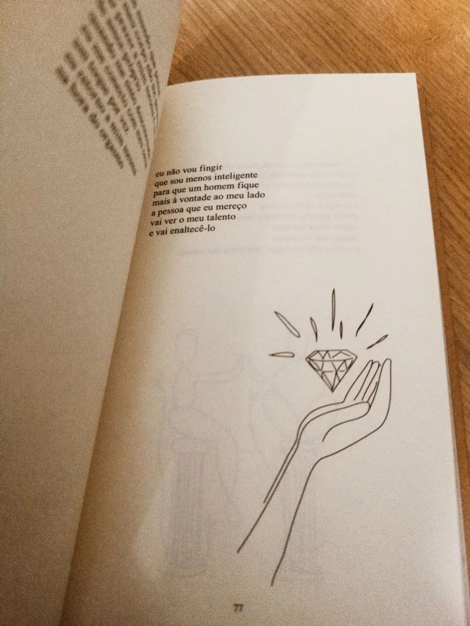 Livro poesia de Rupi Kaur - Foto 3
