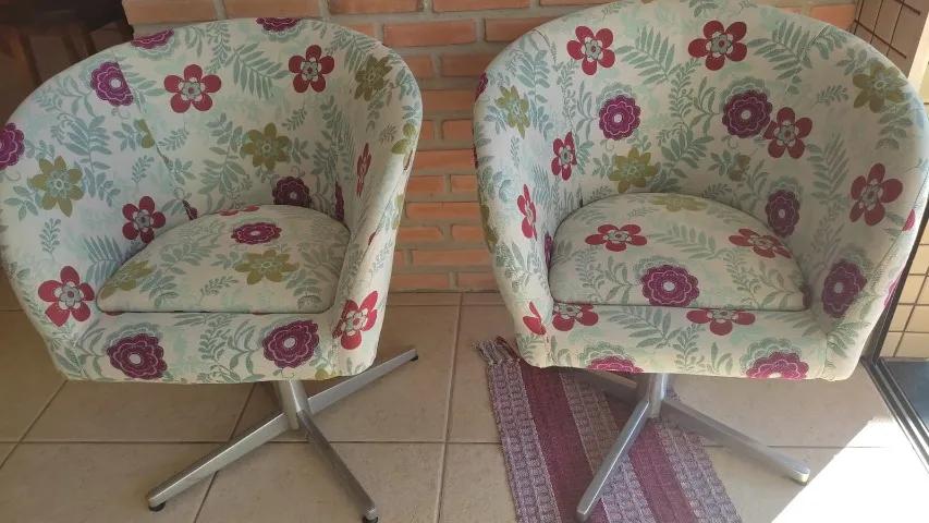 Poltronas decorativas giratórias