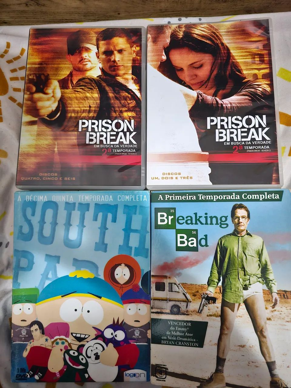 BOX/DVD Séries - cada