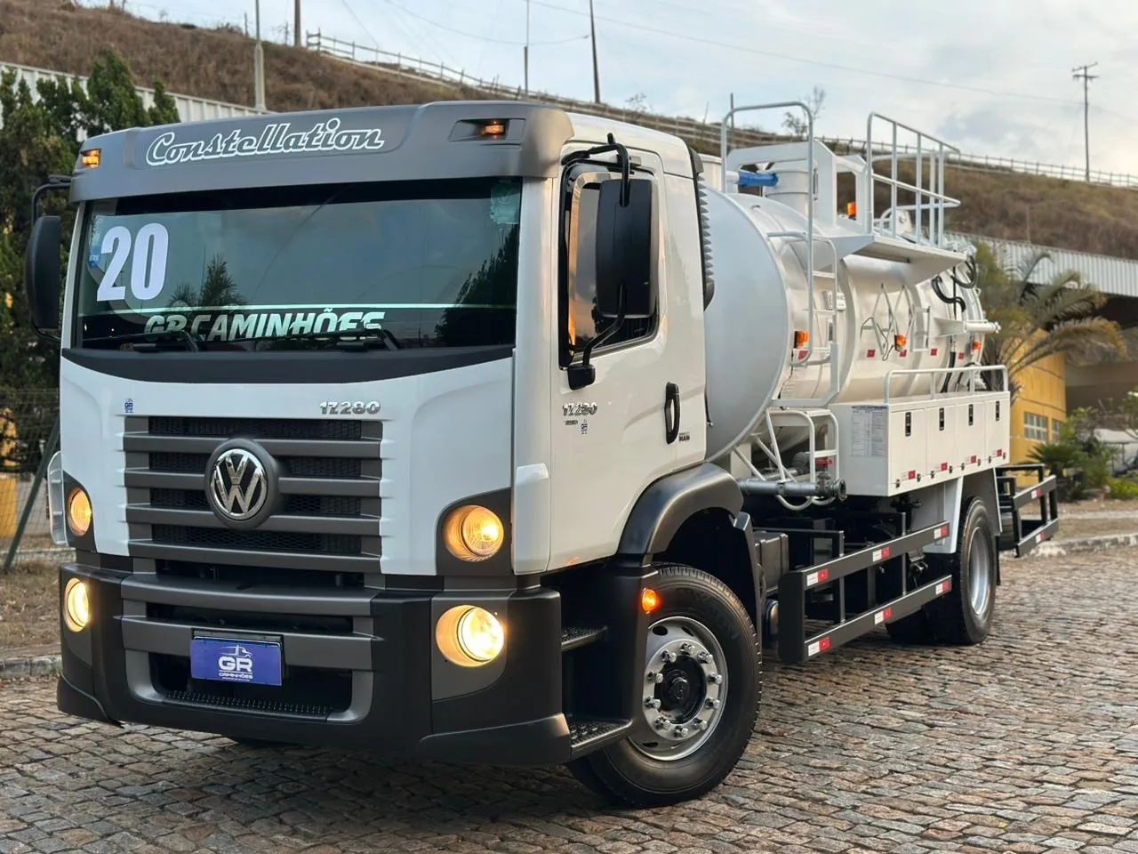 CAMINHÃO VW 17-280 2020 LIMPA FOSSA COM HIDROJATO EXTRA RARIDADE