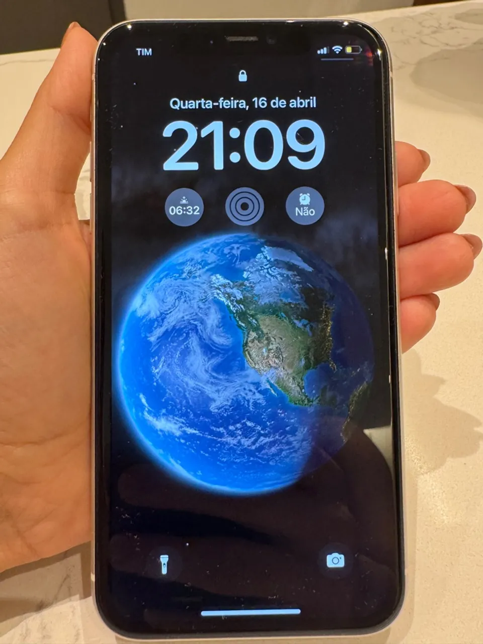 iPhone 11 Branco - 128GB - 100%